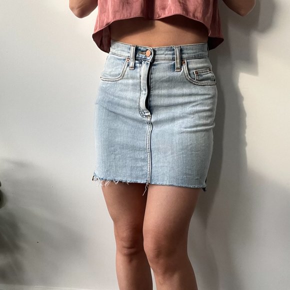 aritzia wilfred free denim skirt size 2 - Picture 3 of 6